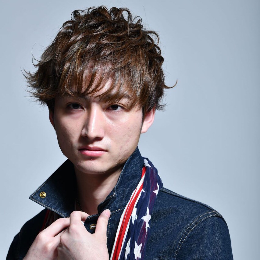 メンズヘア髪型