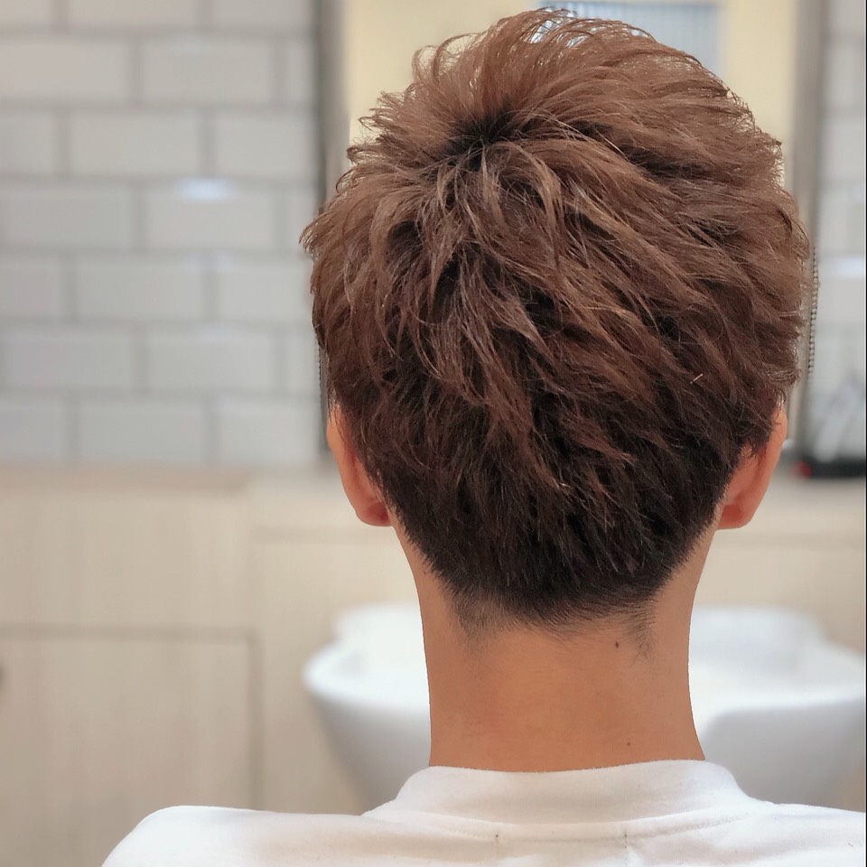 メンズヘア髪型